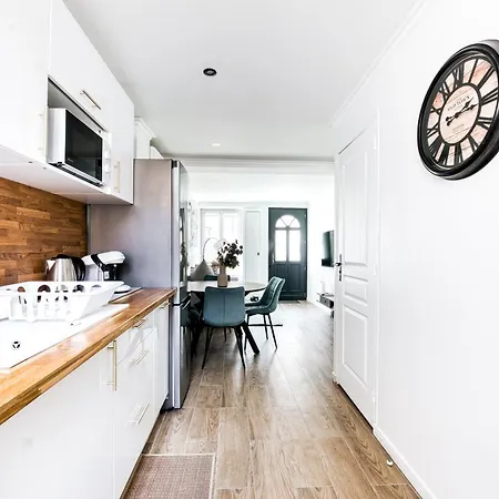 World Villeneuve-le-Comte